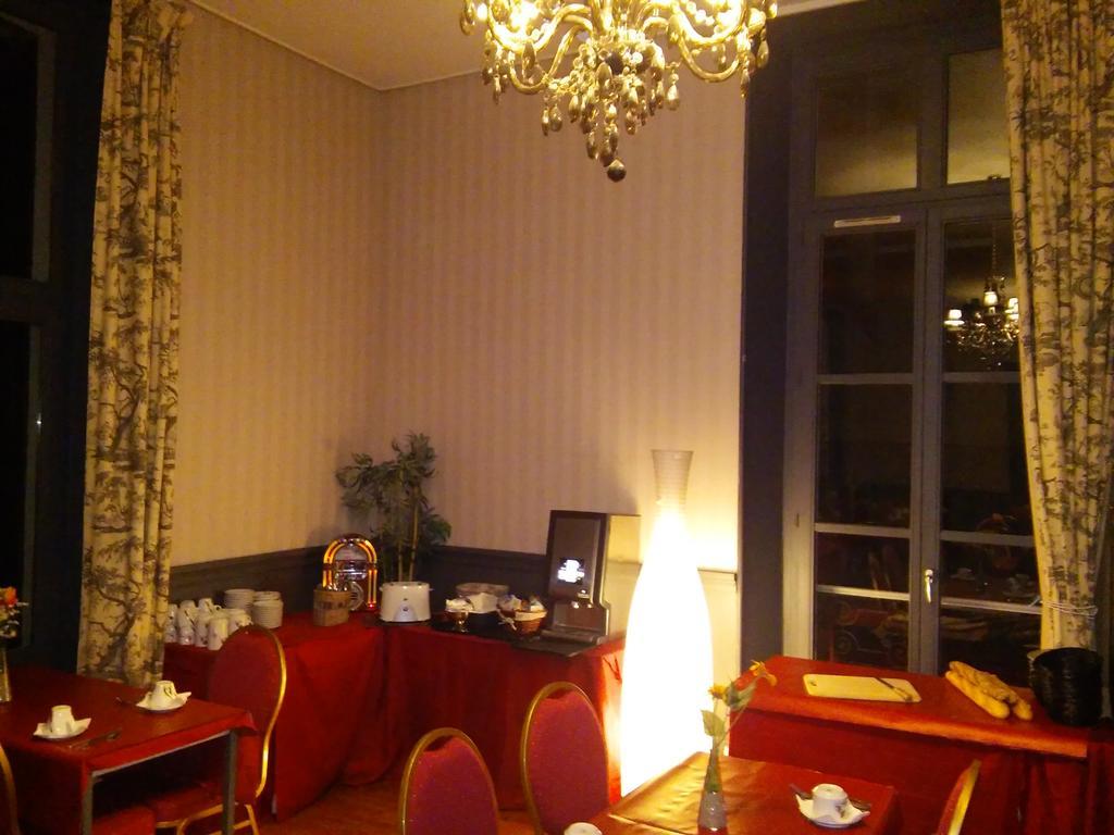 Hotel Homtel Le Parc Allevard Exteriér fotografie